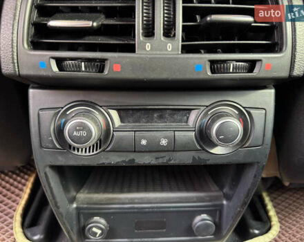 Білий БМВ Х5, об'ємом двигуна 3 л та пробігом 200 тис. км за 13900 $, фото 21 на Automoto.ua