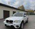 Білий БМВ Х5, об'ємом двигуна 2.99 л та пробігом 259 тис. км за 16000 $, фото 51 на Automoto.ua