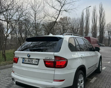 Белый БМВ Х5, объемом двигателя 2.99 л и пробегом 259 тыс. км за 16400 $, фото 93 на Automoto.ua
