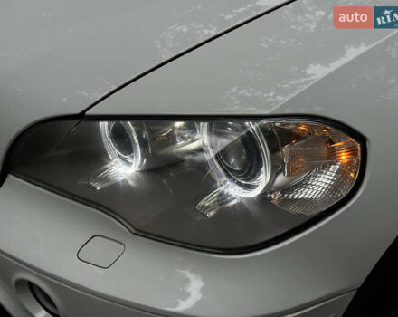 Белый БМВ Х5, объемом двигателя 3 л и пробегом 251 тыс. км за 17800 $, фото 54 на Automoto.ua