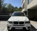 Белый БМВ Х5, объемом двигателя 2.98 л и пробегом 193 тыс. км за 15000 $, фото 5 на Automoto.ua