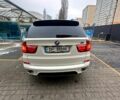Белый БМВ Х5, объемом двигателя 30 л и пробегом 262 тыс. км за 19500 $, фото 3 на Automoto.ua