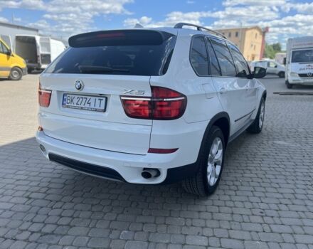 Белый БМВ Х5, объемом двигателя 3 л и пробегом 281 тыс. км за 16500 $, фото 4 на Automoto.ua