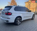 Белый БМВ Х5, объемом двигателя 3 л и пробегом 234 тыс. км за 15800 $, фото 84 на Automoto.ua