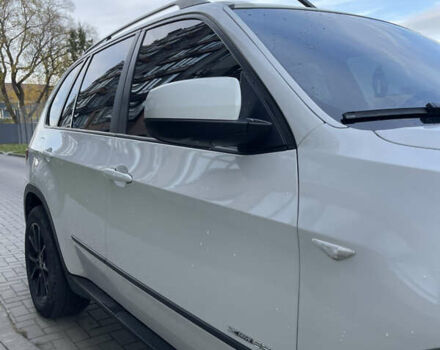 Белый БМВ Х5, объемом двигателя 2.98 л и пробегом 228 тыс. км за 13999 $, фото 16 на Automoto.ua