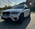 Белый БМВ Х5, объемом двигателя 3 л и пробегом 163 тыс. км за 16530 $, фото 1 на Automoto.ua