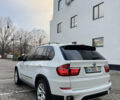 Белый БМВ Х5, объемом двигателя 2.99 л и пробегом 259 тыс. км за 16400 $, фото 29 на Automoto.ua