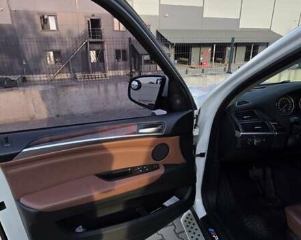 Белый БМВ Х5, объемом двигателя 2.98 л и пробегом 218 тыс. км за 16900 $, фото 18 на Automoto.ua