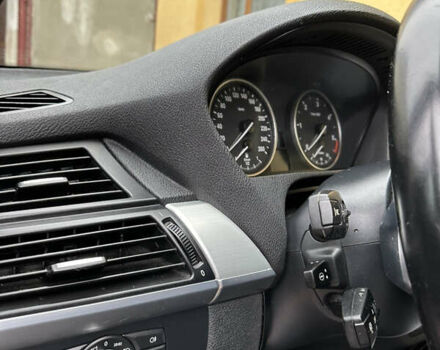 Белый БМВ Х5, объемом двигателя 2.99 л и пробегом 230 тыс. км за 20000 $, фото 23 на Automoto.ua