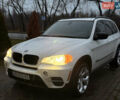 Белый БМВ Х5, объемом двигателя 3 л и пробегом 264 тыс. км за 10900 $, фото 1 на Automoto.ua