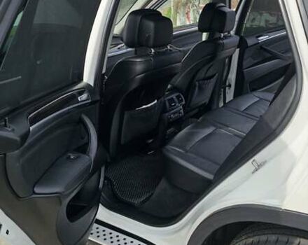 Білий БМВ Х5, об'ємом двигуна 2.99 л та пробігом 212 тис. км за 21100 $, фото 16 на Automoto.ua