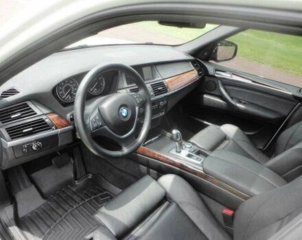 БМВ Х5 2012 в Днепре (Днепропетровске) на Automoto.ua Белый БМВ Х5, объемом двигателя 3 л и пробегом 103 тыс. км за 3500 $, фото 10 на Automoto.ua