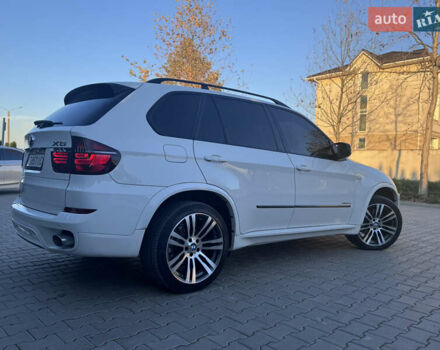 Белый БМВ Х5, объемом двигателя 3 л и пробегом 234 тыс. км за 15800 $, фото 16 на Automoto.ua