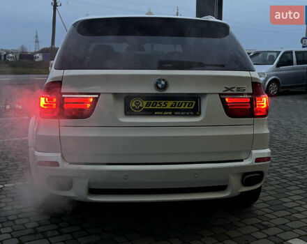 Белый БМВ Х5, объемом двигателя 3 л и пробегом 325 тыс. км за 13700 $, фото 5 на Automoto.ua