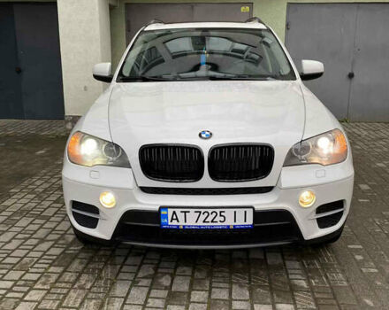 Белый БМВ Х5, объемом двигателя 3 л и пробегом 238 тыс. км за 18900 $, фото 5 на Automoto.ua