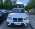Білий БМВ Х5, об'ємом двигуна 2.99 л та пробігом 237 тис. км за 20000 $, фото 6 на Automoto.ua
