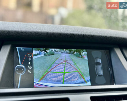 Белый БМВ Х5, объемом двигателя 3 л и пробегом 214 тыс. км за 18499 $, фото 58 на Automoto.ua