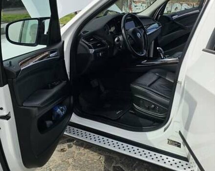 Білий БМВ Х5, об'ємом двигуна 2.99 л та пробігом 212 тис. км за 21100 $, фото 12 на Automoto.ua
