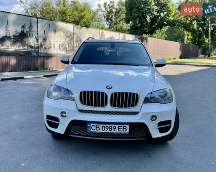 Белый БМВ Х5, объемом двигателя 3 л и пробегом 145 тыс. км за 19000 $, фото 1 на Automoto.ua