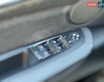 Белый БМВ Х5, объемом двигателя 3 л и пробегом 263 тыс. км за 17490 $, фото 14 на Automoto.ua