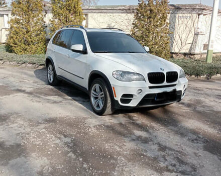 Белый БМВ Х5, объемом двигателя 2.98 л и пробегом 217 тыс. км за 16600 $, фото 2 на Automoto.ua