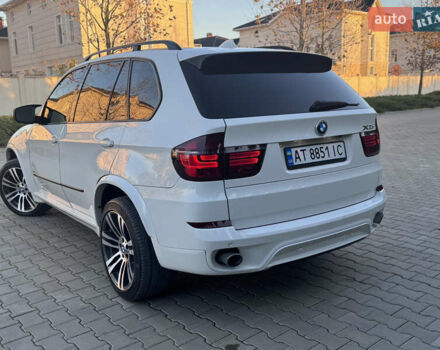 Белый БМВ Х5, объемом двигателя 3 л и пробегом 234 тыс. км за 15800 $, фото 31 на Automoto.ua