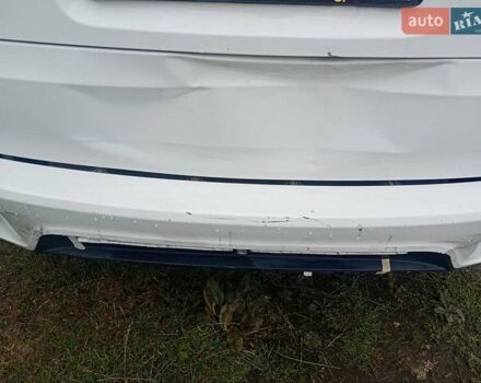 Белый БМВ Х5, объемом двигателя 3 л и пробегом 240 тыс. км за 13500 $, фото 11 на Automoto.ua