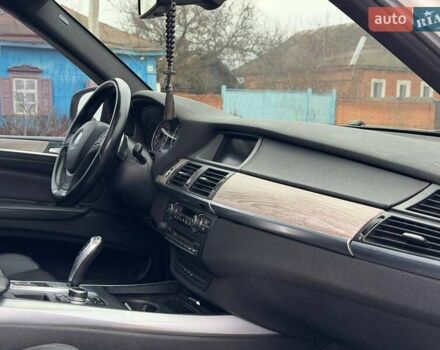 Білий БМВ Х5, об'ємом двигуна 2.98 л та пробігом 179 тис. км за 14850 $, фото 39 на Automoto.ua