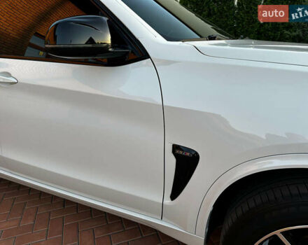 Белый БМВ Х5, объемом двигателя 2.99 л и пробегом 210 тыс. км за 32500 $, фото 38 на Automoto.ua