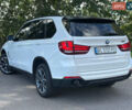 Белый БМВ Х5, объемом двигателя 3 л и пробегом 185 тыс. км за 26300 $, фото 9 на Automoto.ua