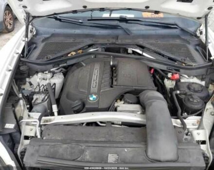 Білий БМВ Х5, об'ємом двигуна 3 л та пробігом 106 тис. км за 1500 $, фото 9 на Automoto.ua