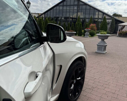 Белый БМВ Х5, объемом двигателя 2.98 л и пробегом 243 тыс. км за 20500 $, фото 10 на Automoto.ua