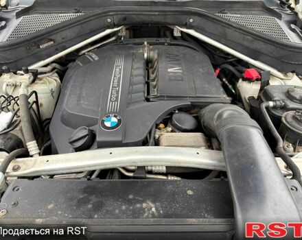 Белый БМВ Х5, объемом двигателя 3 л и пробегом 180 тыс. км за 14850 $, фото 12 на Automoto.ua