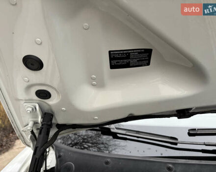 Білий БМВ Х5, об'ємом двигуна 3 л та пробігом 165 тис. км за 20500 $, фото 11 на Automoto.ua