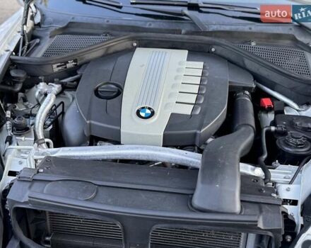 Білий БМВ Х5, об'ємом двигуна 2.99 л та пробігом 142 тис. км за 23999 $, фото 32 на Automoto.ua