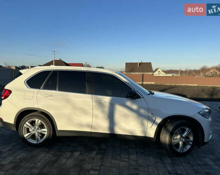 Белый БМВ Х5, объемом двигателя 2.99 л и пробегом 290 тыс. км за 22900 $, фото 14 на Automoto.ua