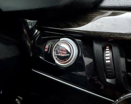 Білий БМВ Х5, об'ємом двигуна 2.98 л та пробігом 245 тис. км за 18900 $, фото 41 на Automoto.ua