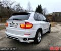 Белый БМВ Х5, объемом двигателя 3 л и пробегом 225 тыс. км за 19200 $, фото 4 на Automoto.ua