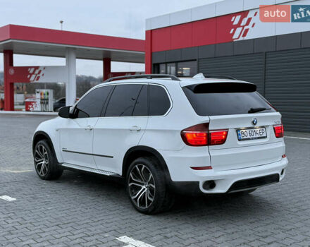 Белый БМВ Х5, объемом двигателя 3 л и пробегом 224 тыс. км за 13300 $, фото 25 на Automoto.ua
