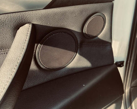 Белый БМВ Х5, объемом двигателя 2.98 л и пробегом 141 тыс. км за 16300 $, фото 17 на Automoto.ua