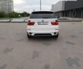 Білий БМВ Х5, об'ємом двигуна 2.98 л та пробігом 160 тис. км за 15500 $, фото 2 на Automoto.ua