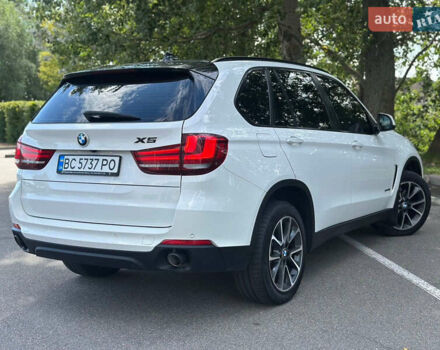 Белый БМВ Х5, объемом двигателя 3 л и пробегом 185 тыс. км за 26300 $, фото 8 на Automoto.ua