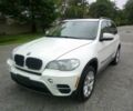 Белый БМВ Х5, объемом двигателя 3 л и пробегом 105 тыс. км за 3000 $, фото 1 на Automoto.ua