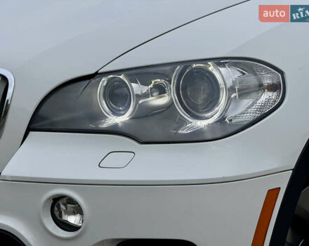 Білий БМВ Х5, об'ємом двигуна 3 л та пробігом 162 тис. км за 22500 $, фото 69 на Automoto.ua