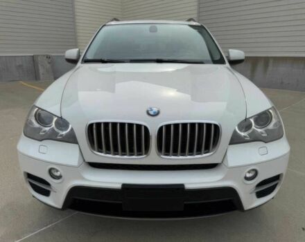 Белый БМВ Х5, объемом двигателя 3 л и пробегом 90 тыс. км за 6000 $, фото 1 на Automoto.ua
