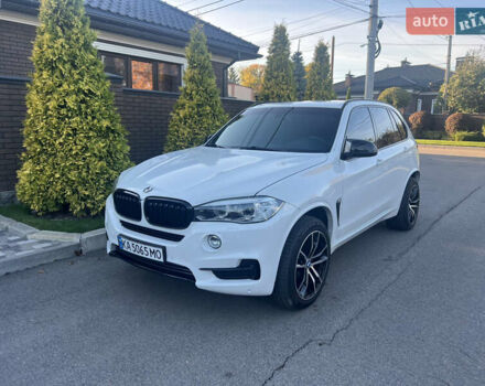 Белый БМВ Х5, объемом двигателя 2.99 л и пробегом 210 тыс. км за 32500 $, фото 3 на Automoto.ua