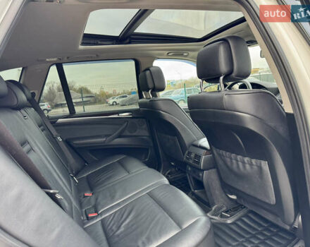 Білий БМВ Х5, об'ємом двигуна 3 л та пробігом 162 тис. км за 22500 $, фото 34 на Automoto.ua