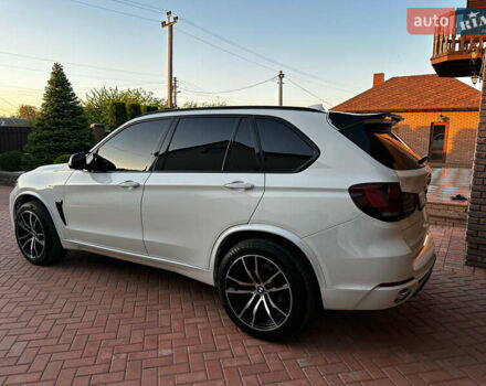 Белый БМВ Х5, объемом двигателя 2.99 л и пробегом 210 тыс. км за 32500 $, фото 13 на Automoto.ua