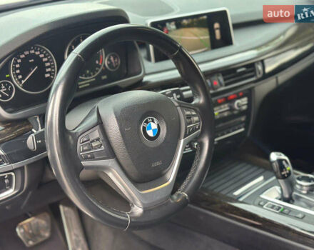 Белый БМВ Х5, объемом двигателя 3 л и пробегом 185 тыс. км за 26300 $, фото 13 на Automoto.ua