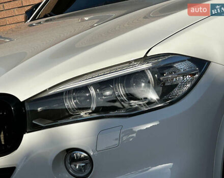 Белый БМВ Х5, объемом двигателя 2.99 л и пробегом 210 тыс. км за 32500 $, фото 49 на Automoto.ua